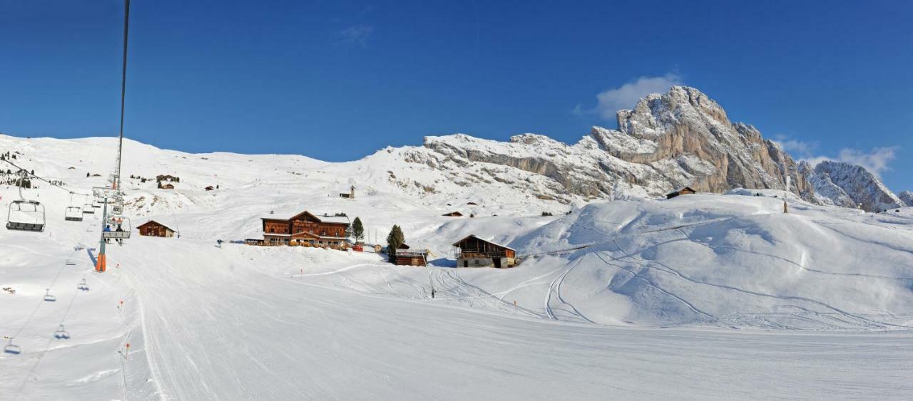 Rifugio Fermeda Hutte Guest House Santa Cristina Val Gardena Bagian luar foto
